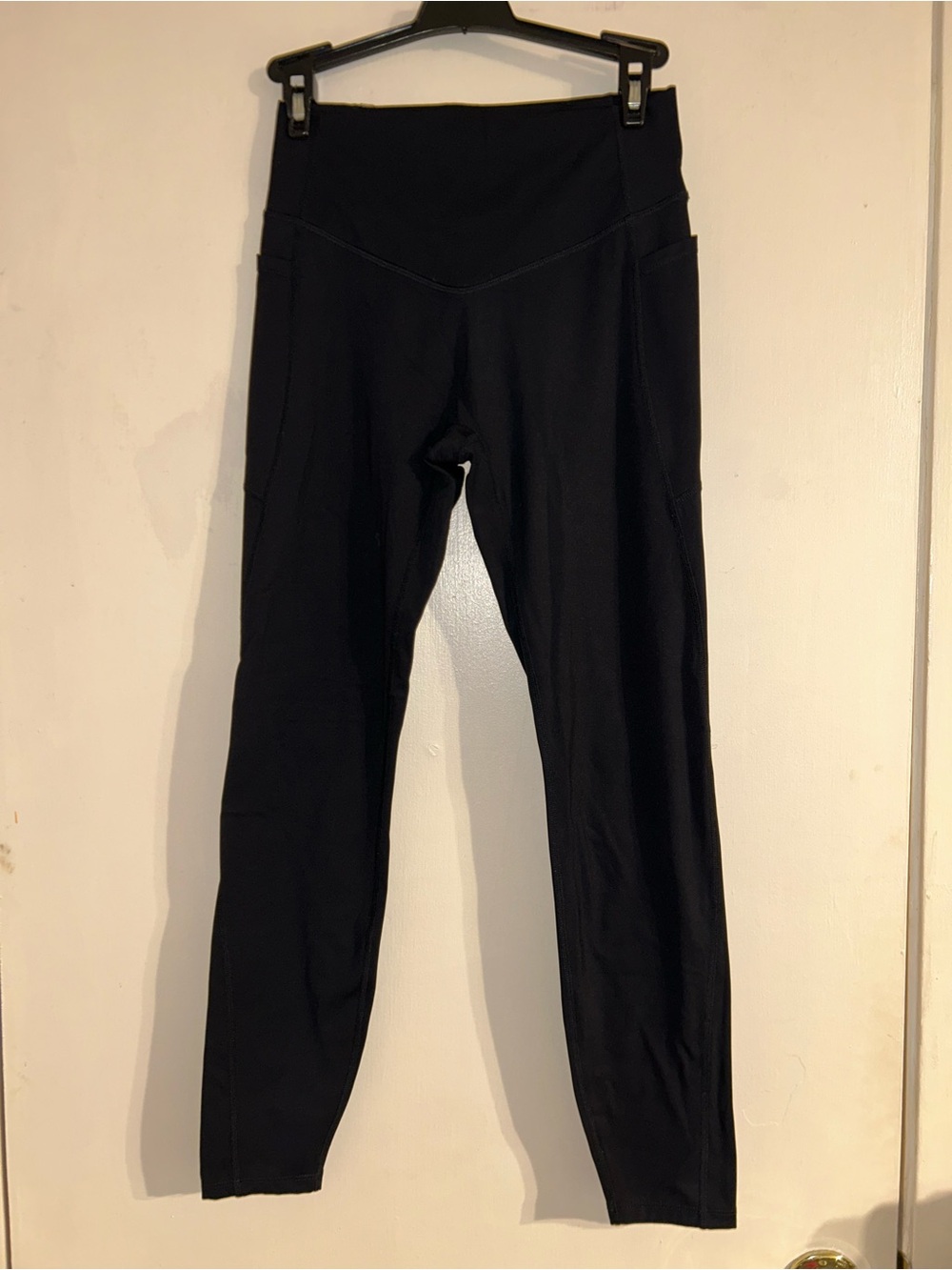 SHEIN Black High-Waist Active Leggings with Side Pockets